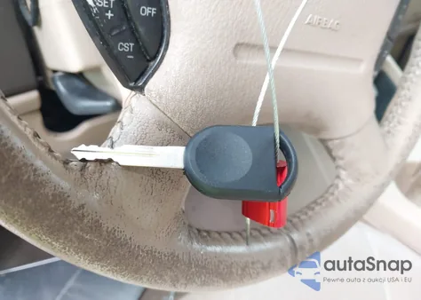 2005 Ford Expedition Eddie Bauer/King Ranch from USA, damaged, VIN 1FMPU17515LA12251